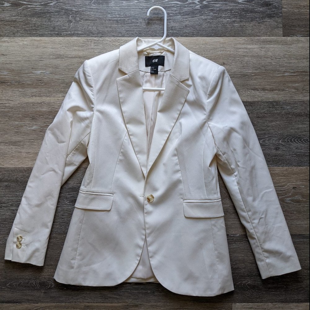 White H&M Blazer sz 8 - like new!